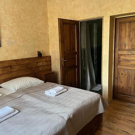 Penzion Pri Kastieli Bratislava Exteriör bild