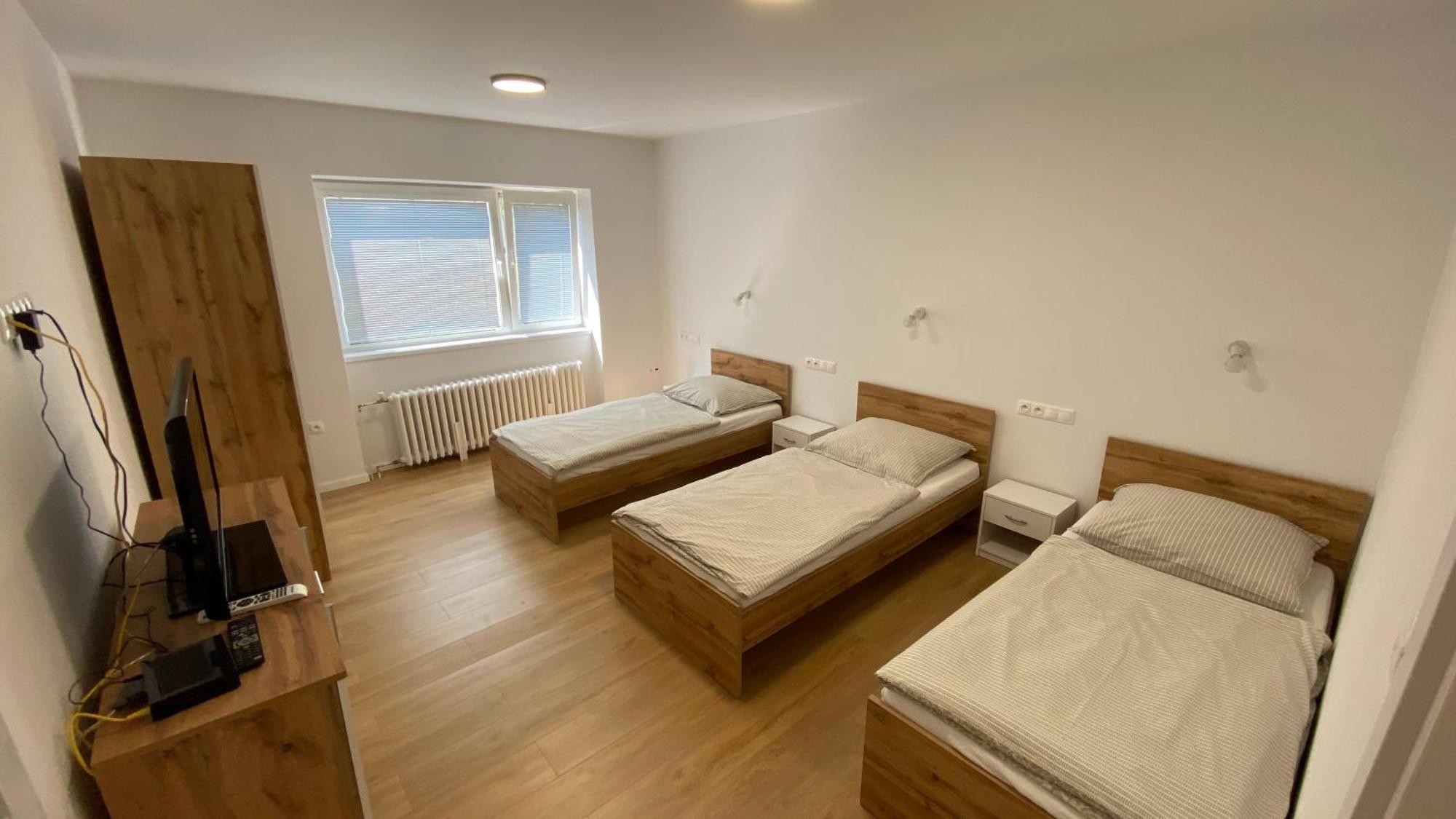 Penzion Pri Kastieli Bratislava Exteriör bild