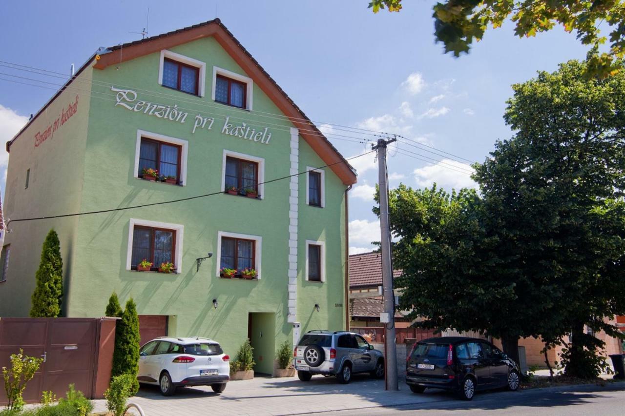 Penzion Pri Kastieli Bratislava Exteriör bild